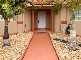 6951 W 29th Ave Unit 105, Hialeah, FL 33018