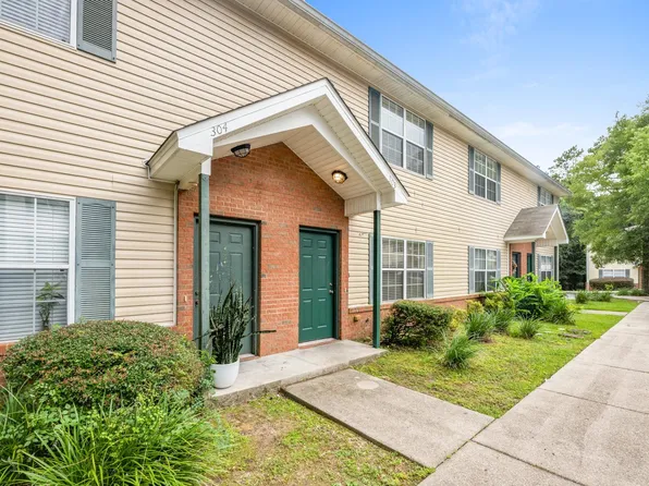 2403 Hartsfield Rd APT 303, Tallahassee, FL 32303