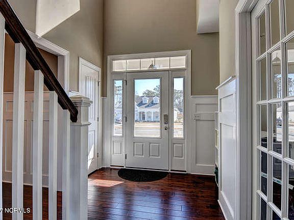 3rd image of 4137 Pine Hollow Dr