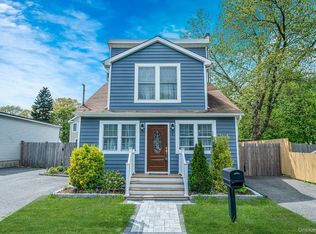 4 Morgan Avenue, Port Jefferson Station, NY 11776