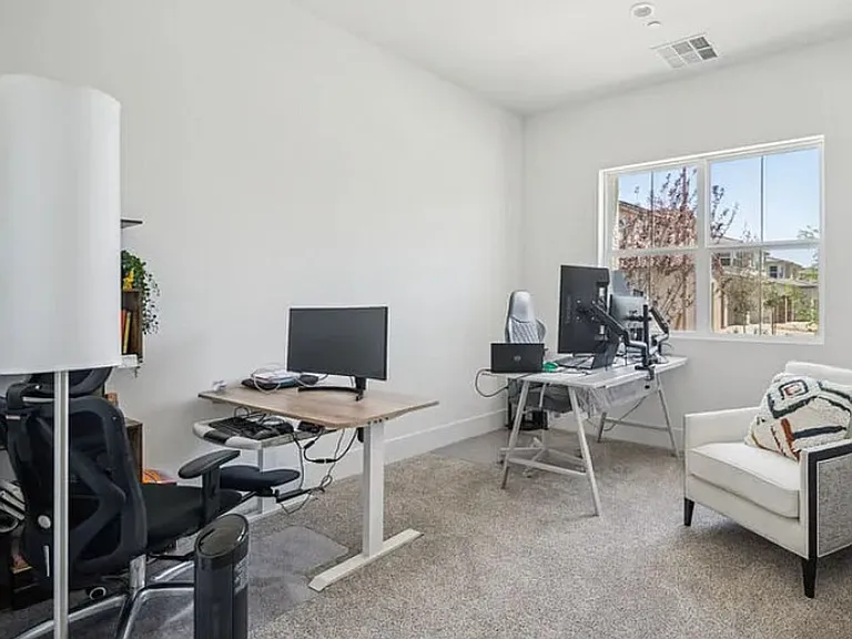 9031 Coastal Oaks St — Photo 15