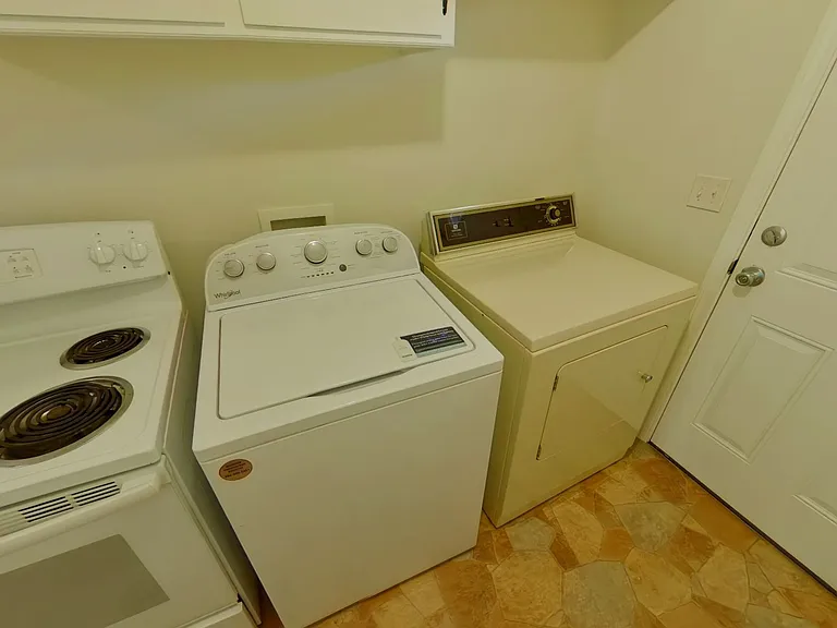 5112 E New Jersey Dr — Photo 9