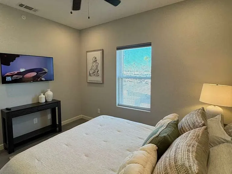 Palma Vista Apartments — Photo 28