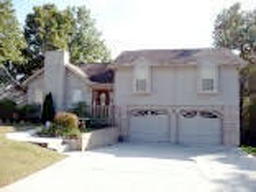 1st image of 6106 Blue Ash Dr