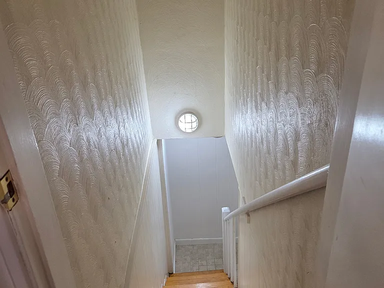 49 Pheasant St — Photo 8