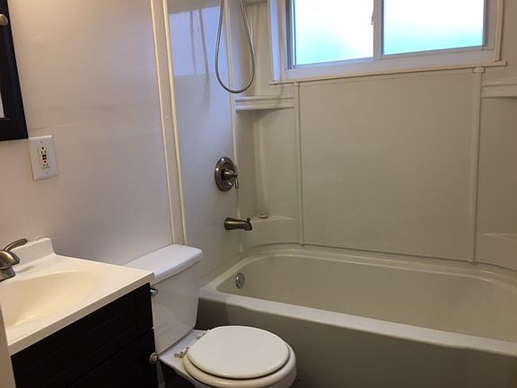 4th image of 4139 Chandler Dr