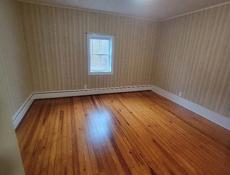 336 S Park Ave — Photo 10