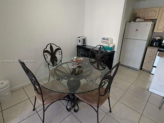 4th image of 4154 NW 79th Ave APT 2A