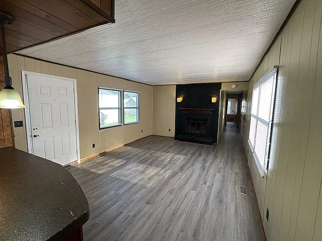 3000 N Apperson Way — Photo 2