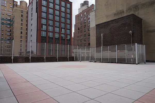 Rented by Corcoran | media 22