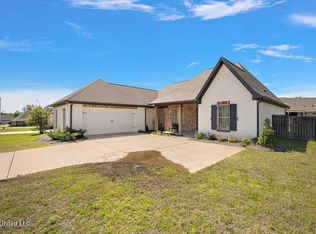 102 Twain Trl, Clinton, MS 39056