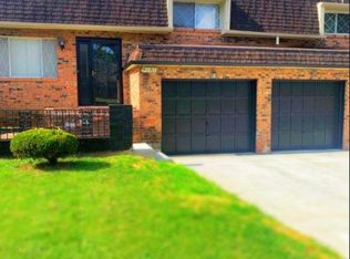 5681 Saranac Dr, Columbus, OH 43232