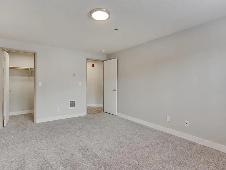 Veri 1319 — Photo 181