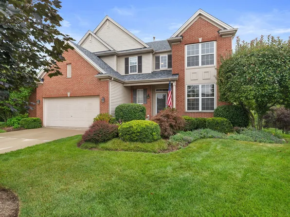 1476 S Wild Meadow Rd, Round Lake, IL 60073