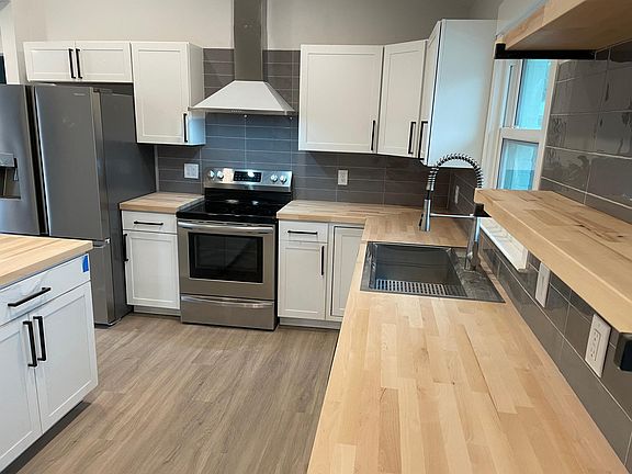 2nd image of 5410 Carolyn Dr