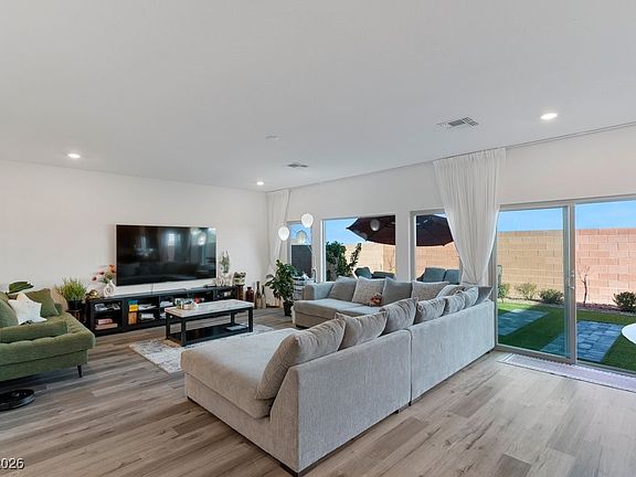 5th image of 8638 Black Cordon Rd