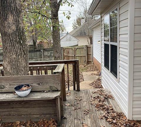4th image of 2402 Gold Valley Dr
