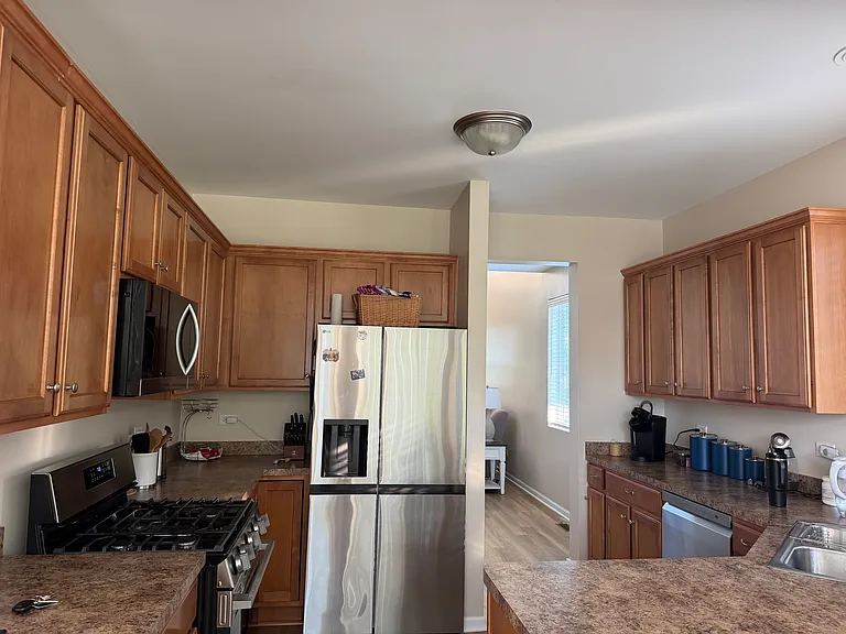 25408 Cove Ct — Photo 2