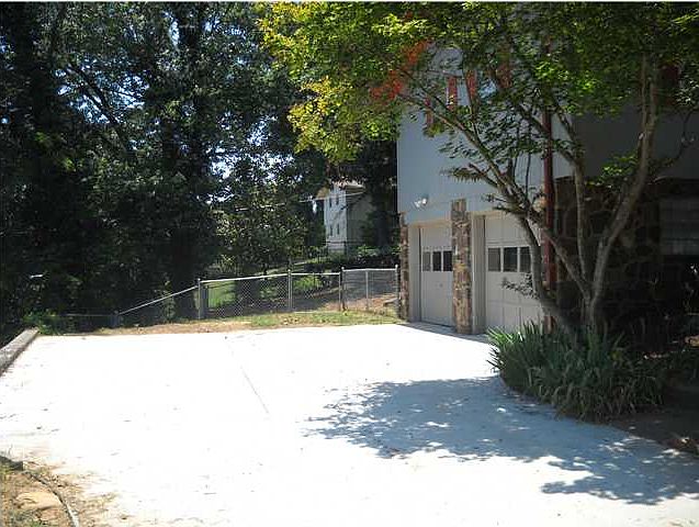 1st image of 1624 Lisa Lynn Dr