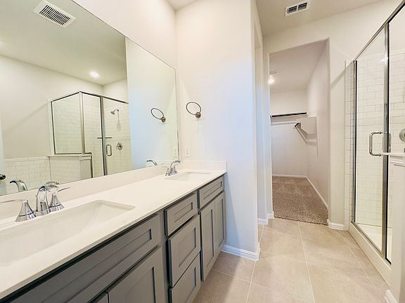 5th image of 809 Santa Lucia Dr