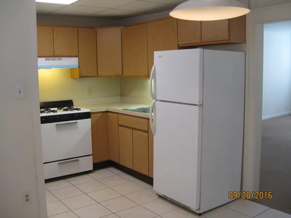 440 Wisteria Rd, Atlantic City, NJ 08401