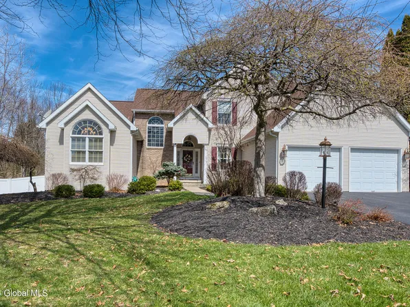206 Wycham Court, Guilderland, NY 12159
