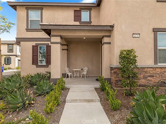 2nd image of 2476 Gunner Ridge Way