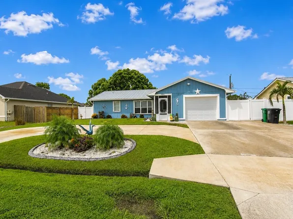261 SE Wallace Terrace, Port St Lucie, FL 34983