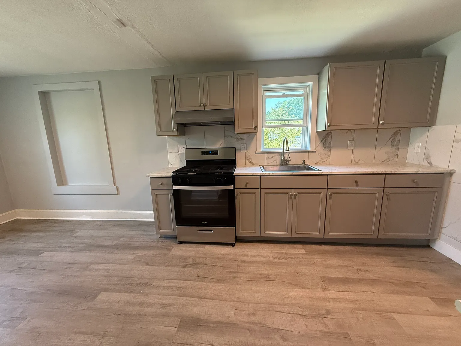610 Tower Avenue, Maybrook, NY 12543 — Photo 2