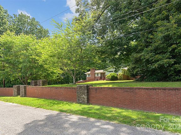 2nd image of 249 Ewart Dr