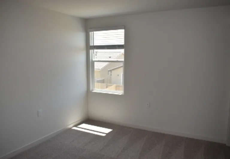 4139 Scarlet Ct — Photo 29