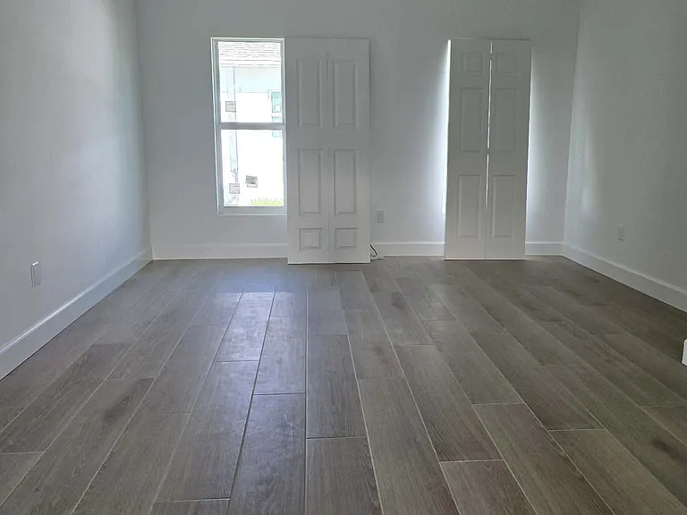6125 7th Pl — Photo 12