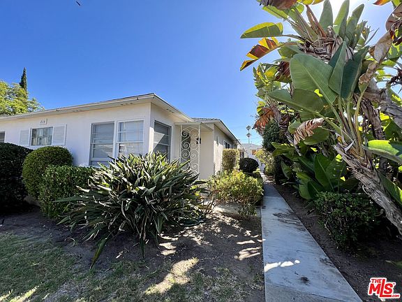 2nd image of 814 19th St