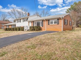 160 Bernard Rd, Rocky Mount, VA 24151