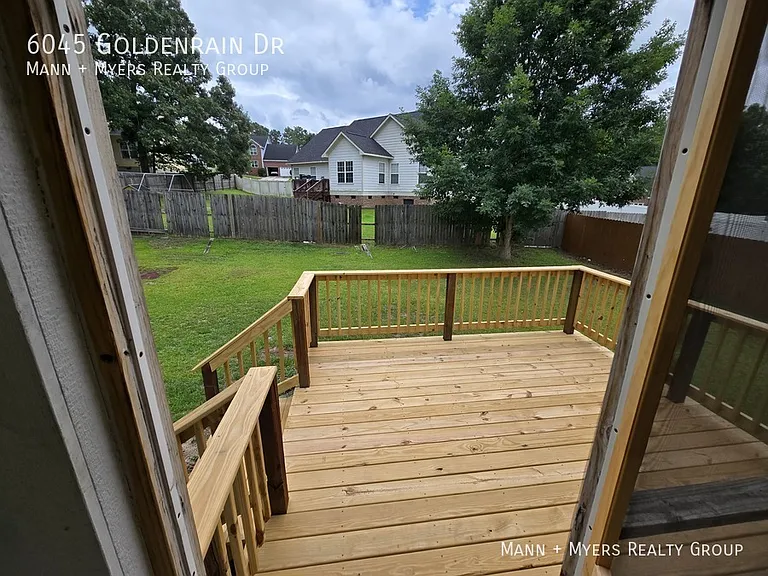 6045 Goldenrain Dr — Photo 52
