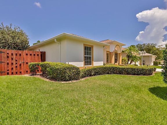 5th image of 33 Fallwood Ln