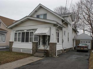 571 N Pearl St, Menands, NY 12204