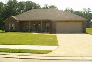 2nd image of 409 Rolling Hills Cir
