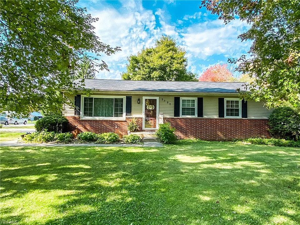 1st image of 9590 Airlane Dr