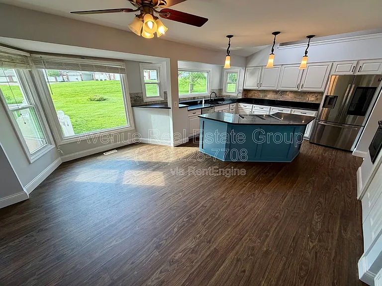 15812 Cedarmill Dr — Photo 6
