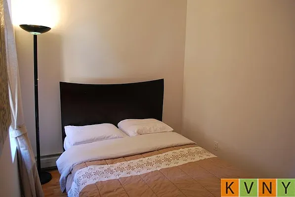 Rented by KVNY Soho | media 67