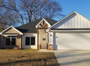 115 Rose Row Ln, Winona, TX 75792