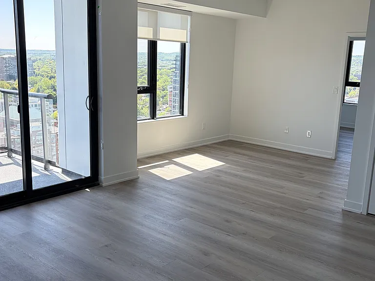 2075 Lakeshore Rd #2307 — Photo 7