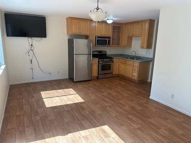 5509 Huntington Dr — Photo 6