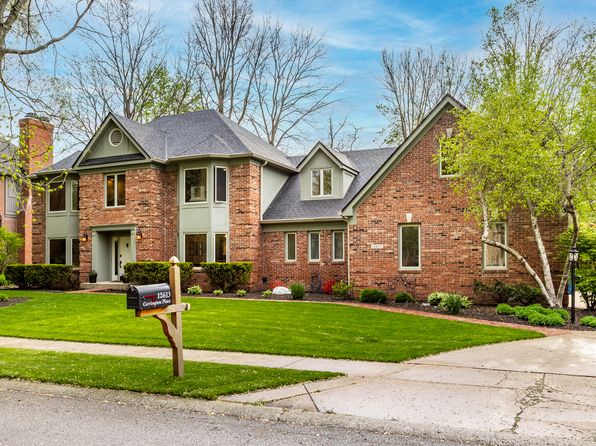 12613 Carrington Pl, Carmel, IN 46033