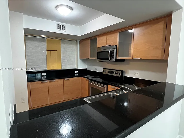 140 S Dixie Hwy #716 — Photo 2