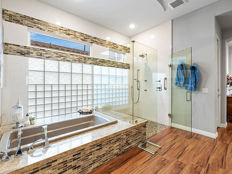 704 Mission Creek Dr — Photo 39
