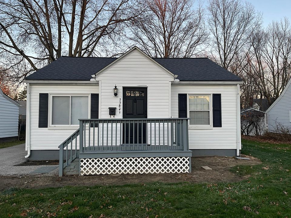1st image of 33845 Beach Park Ave