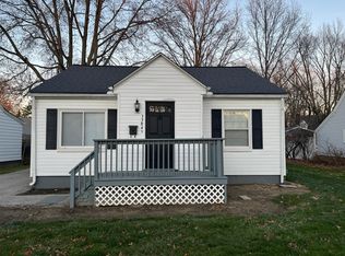 33845 Beach Park Ave, Eastlake, OH 44095