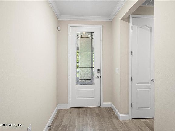4th image of 88 HOWELL Court